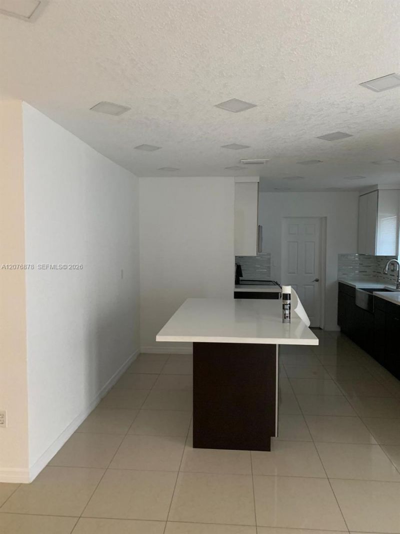 14321 NW 16th Ct , Miami, FL 33167 Photo