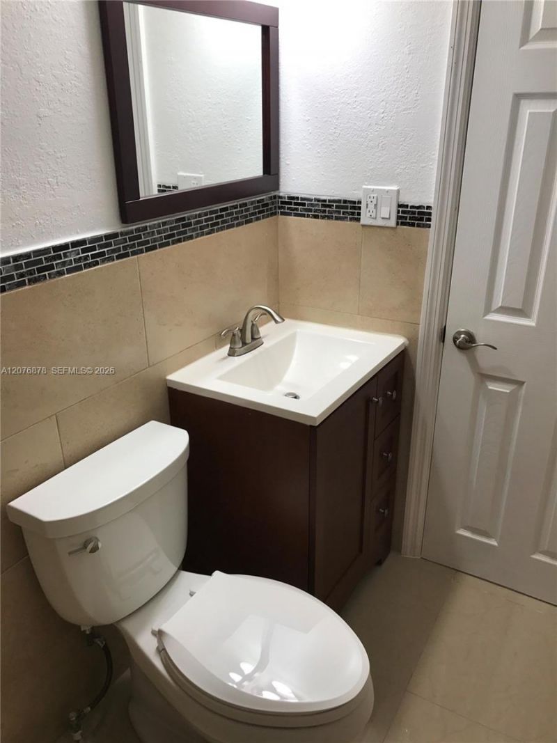 14321 NW 16th Ct , Miami, FL 33167 Photo