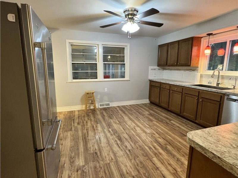 7688 Calvin Road, Ravenna, OH 44266 Photo 6