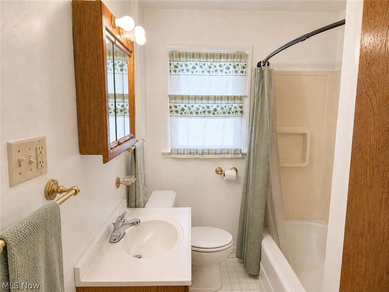 503 Ripley Avenue, Akron, OH 44312 Photo 8
