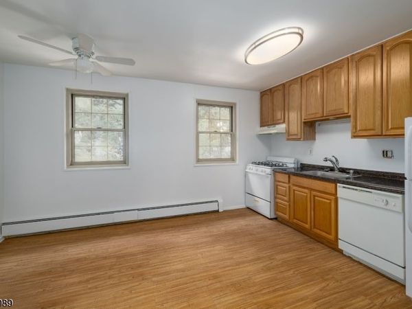 255 Main St, Unit C3, Madison, NJ 07940