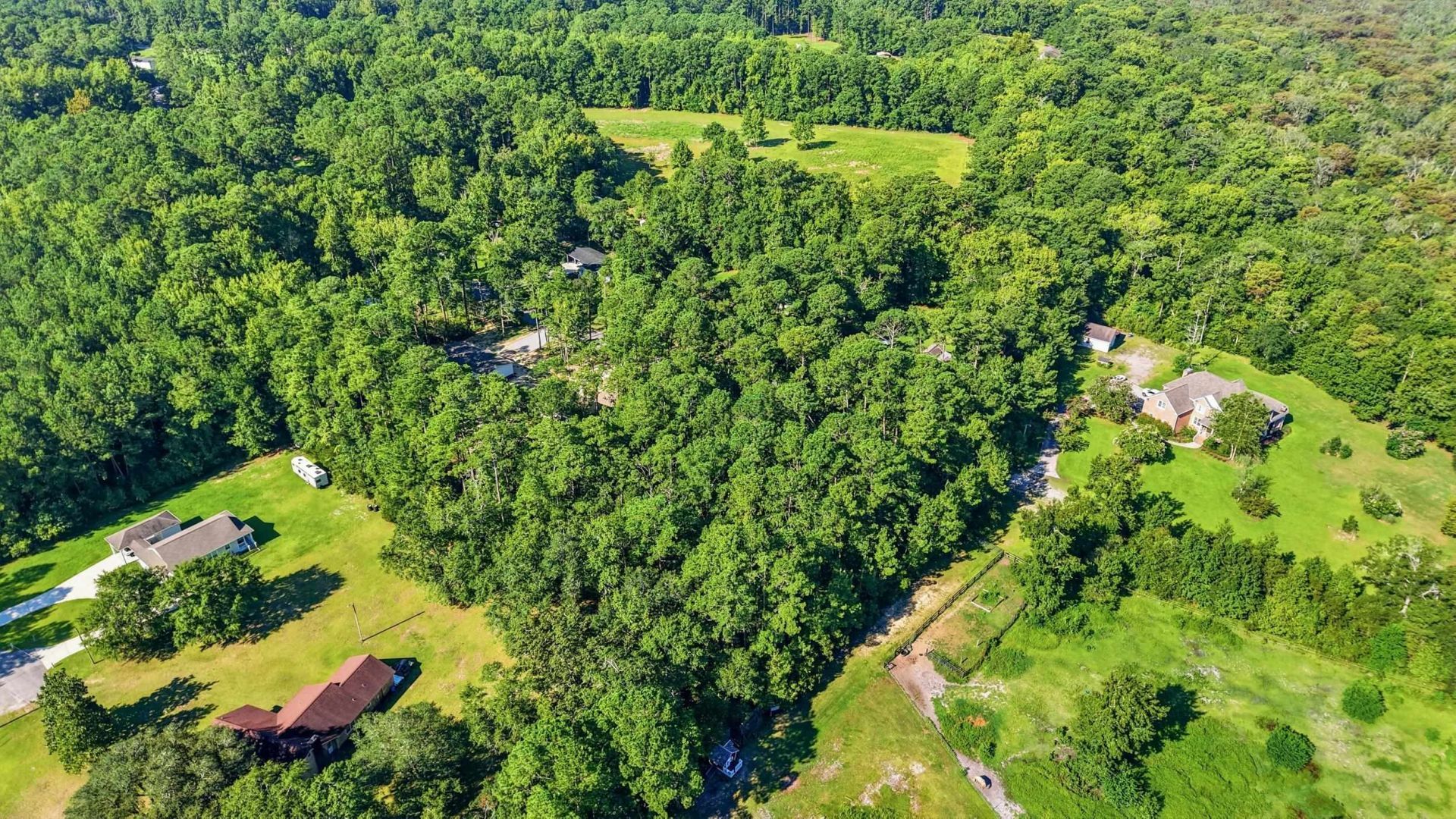 2258 Starduster Ln. Photo 20