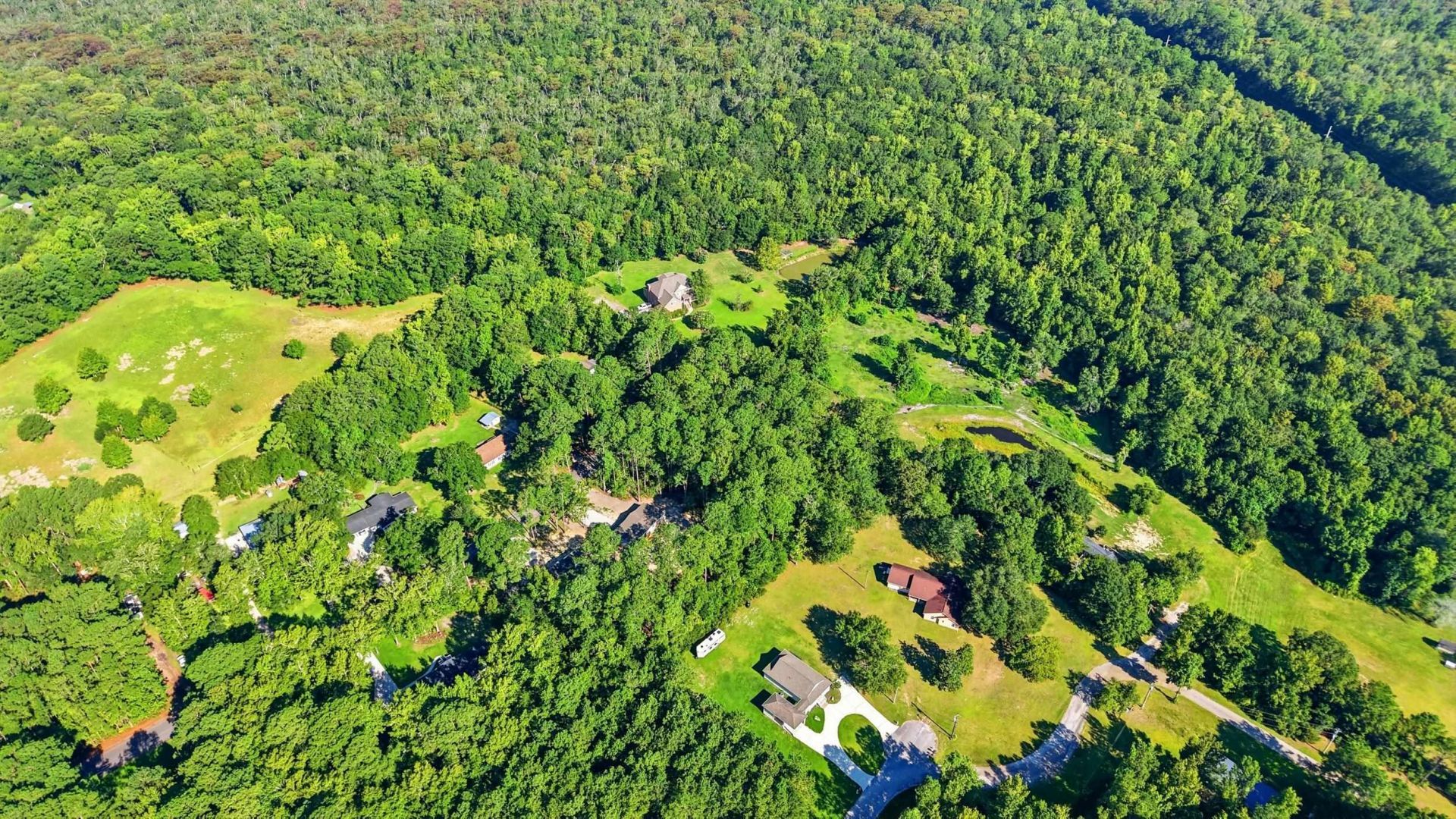 2258 Starduster Ln. Photo 8