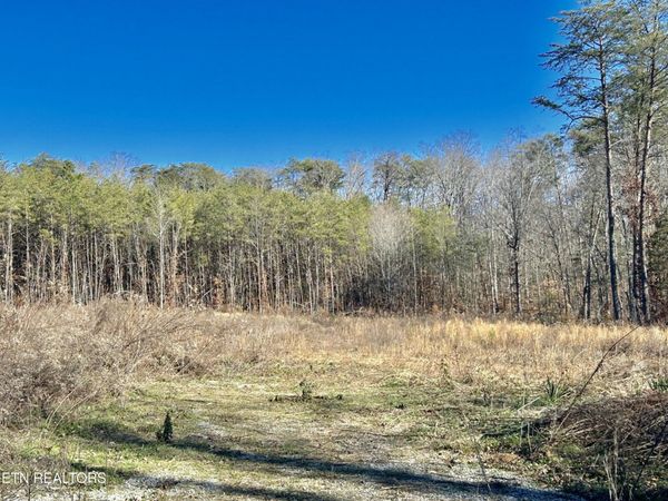 504 Wiggins Rd , Tellico Plains, TN 37385