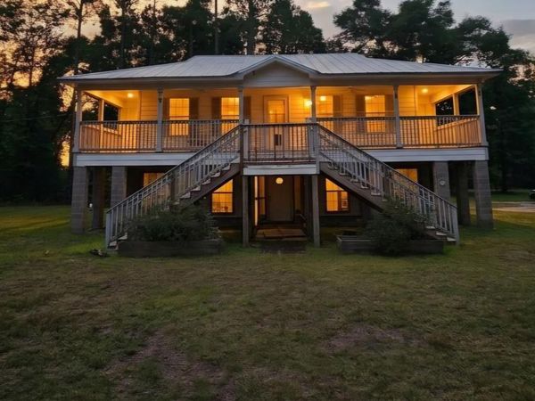 5963 Neals Landing Road , Bascom, FL 32423
