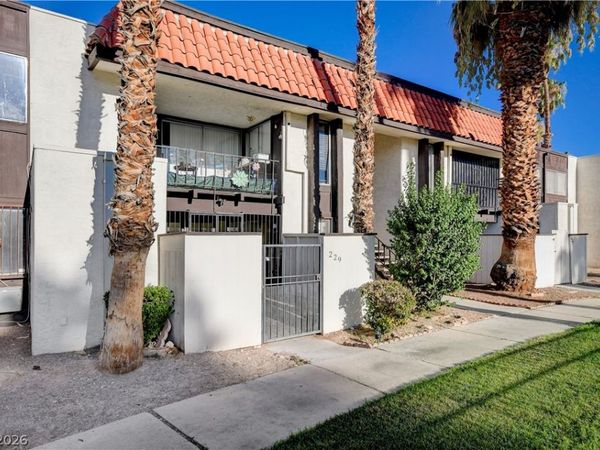 1405 Vegas Valley Drive , Unit 229, Las Vegas, NV 89169