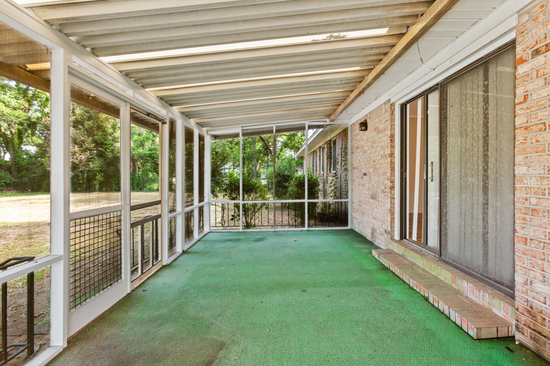 1757 Saint Matthews Road Photo 14