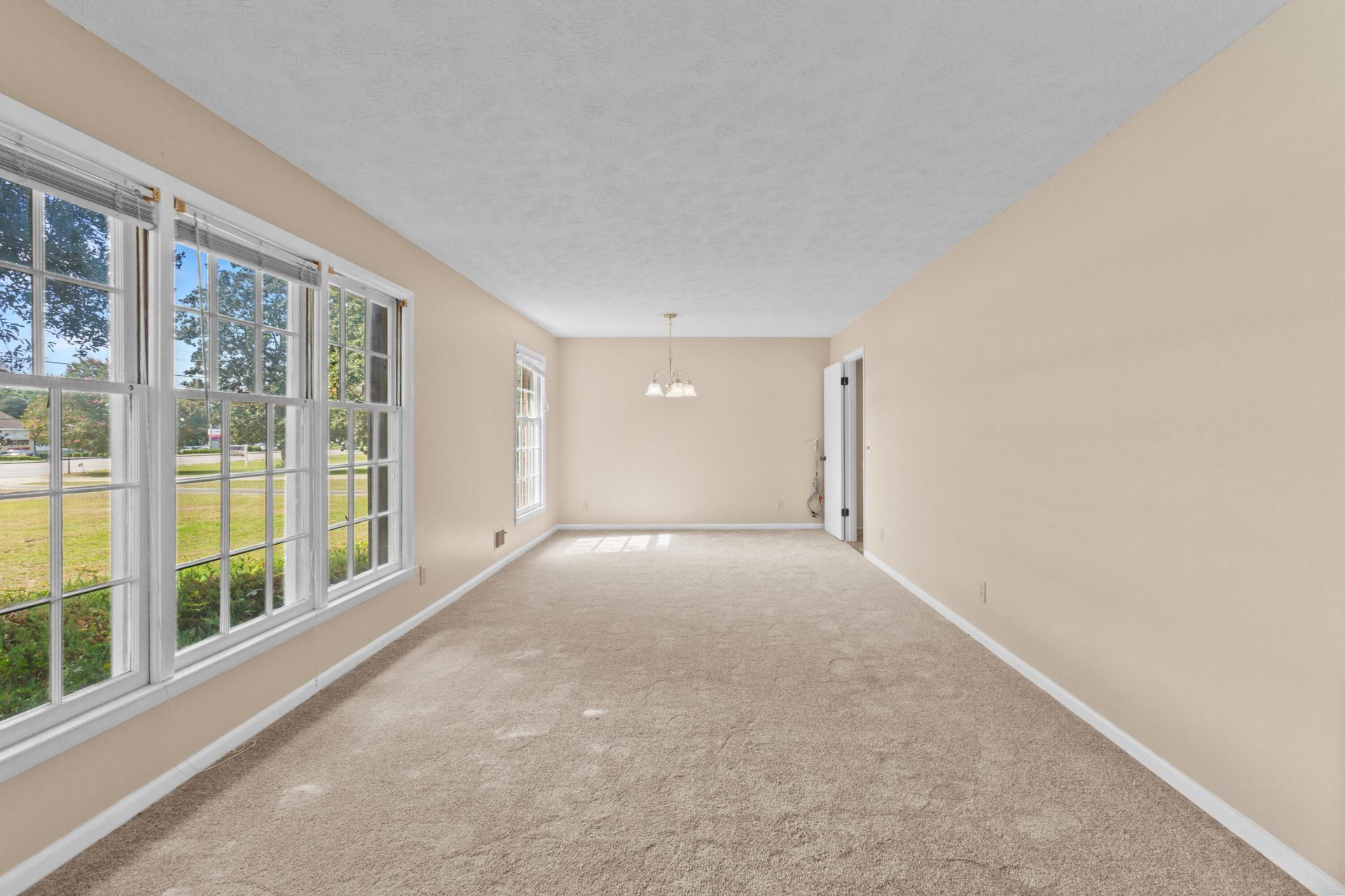 1757 Saint Matthews Road Photo 6