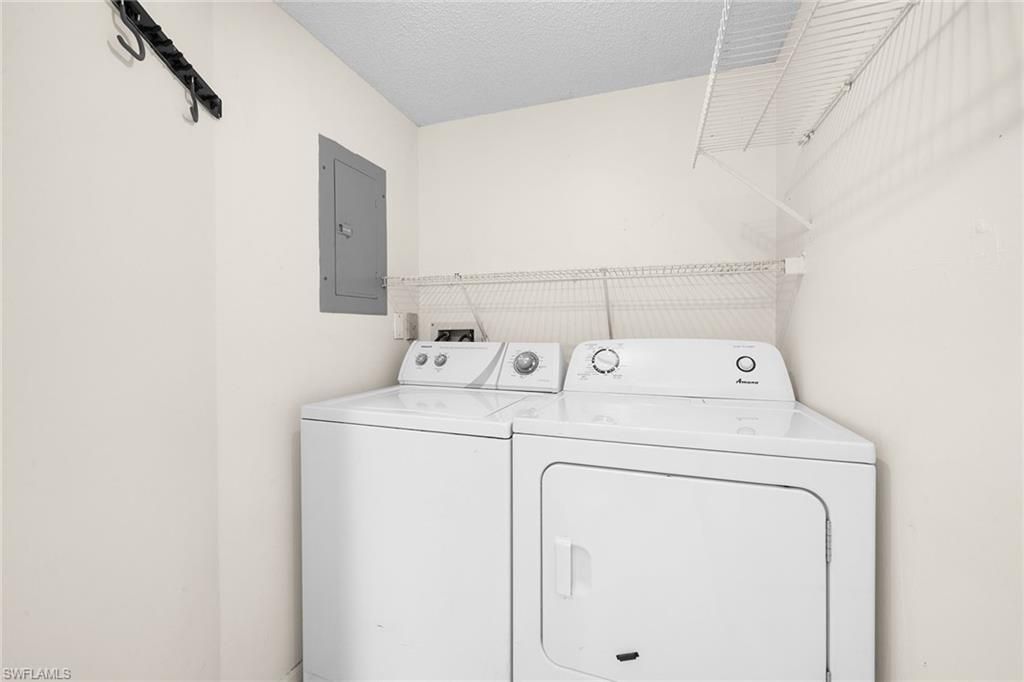 7725 Jewel Ln, Unit 104, Naples, FL 34109 Photo