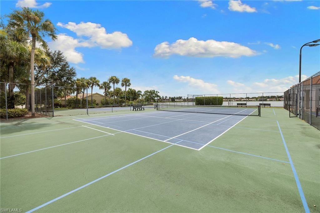 7725 Jewel Ln, Unit 104, Naples, FL 34109 Photo