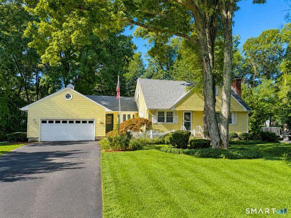 17 Marion, East Lyme, CT 06333
