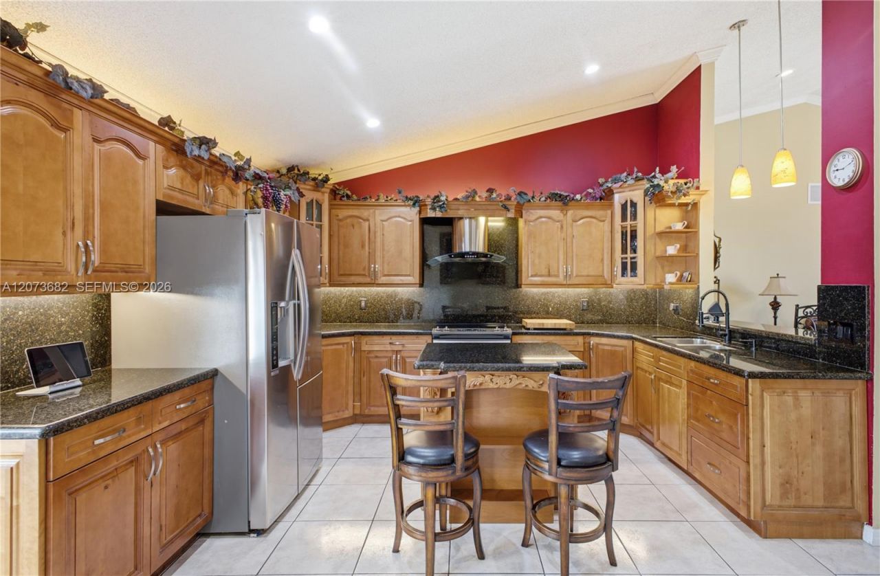 8635 SW 15th St , Pembroke Pines, FL 33025 Photo