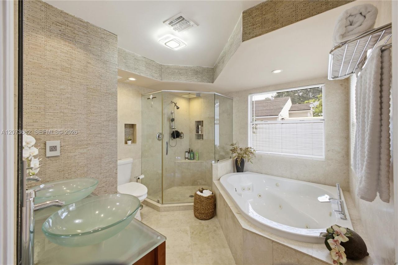 8635 SW 15th St , Pembroke Pines, FL 33025 Photo