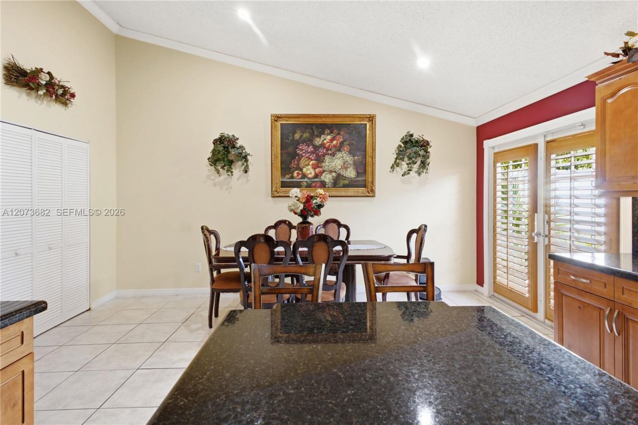 8635 SW 15th St , Pembroke Pines, FL 33025 Photo