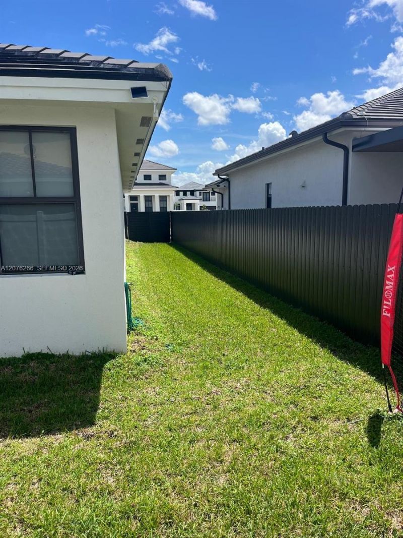 14435 SW 13th Ter, Miami, FL 33184 Photo