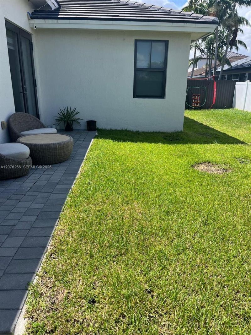 14435 SW 13th Ter, Miami, FL 33184 Photo