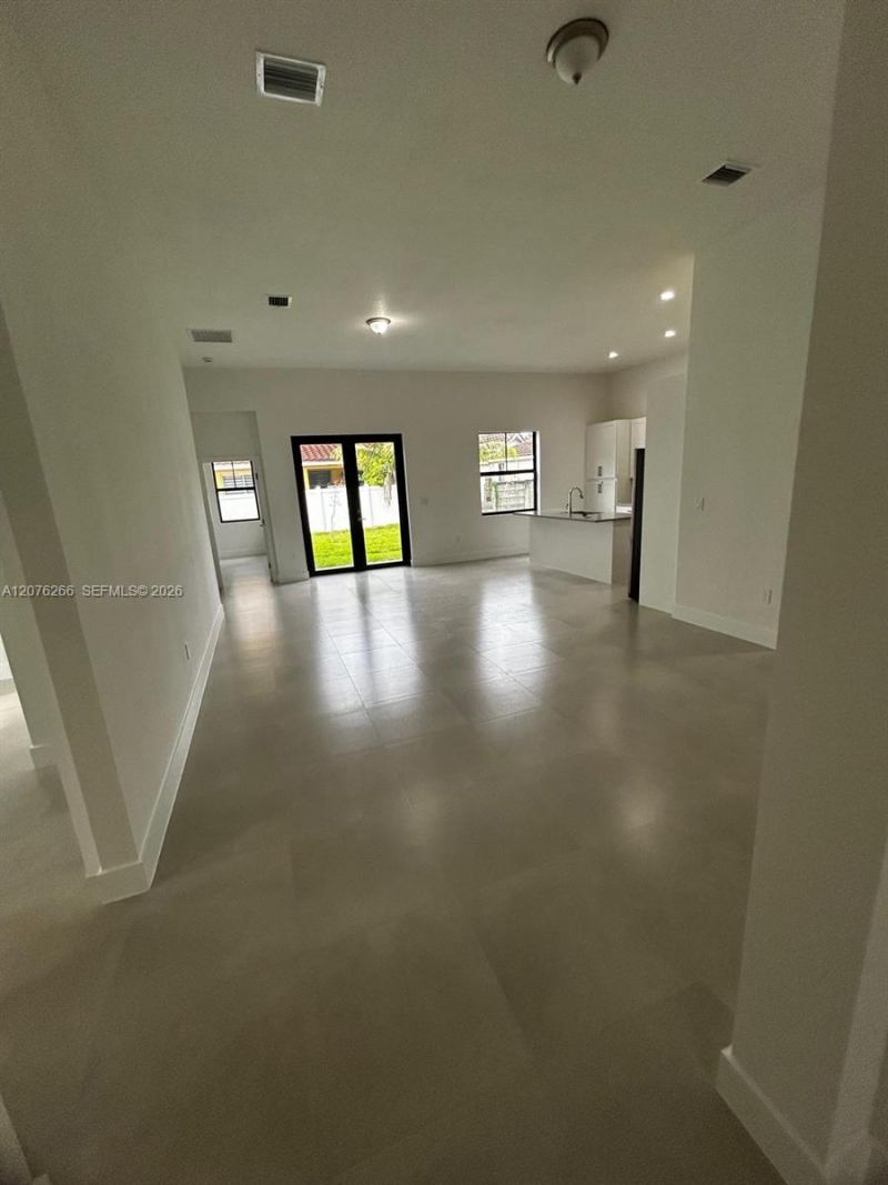 14435 SW 13th Ter, Miami, FL 33184 Photo
