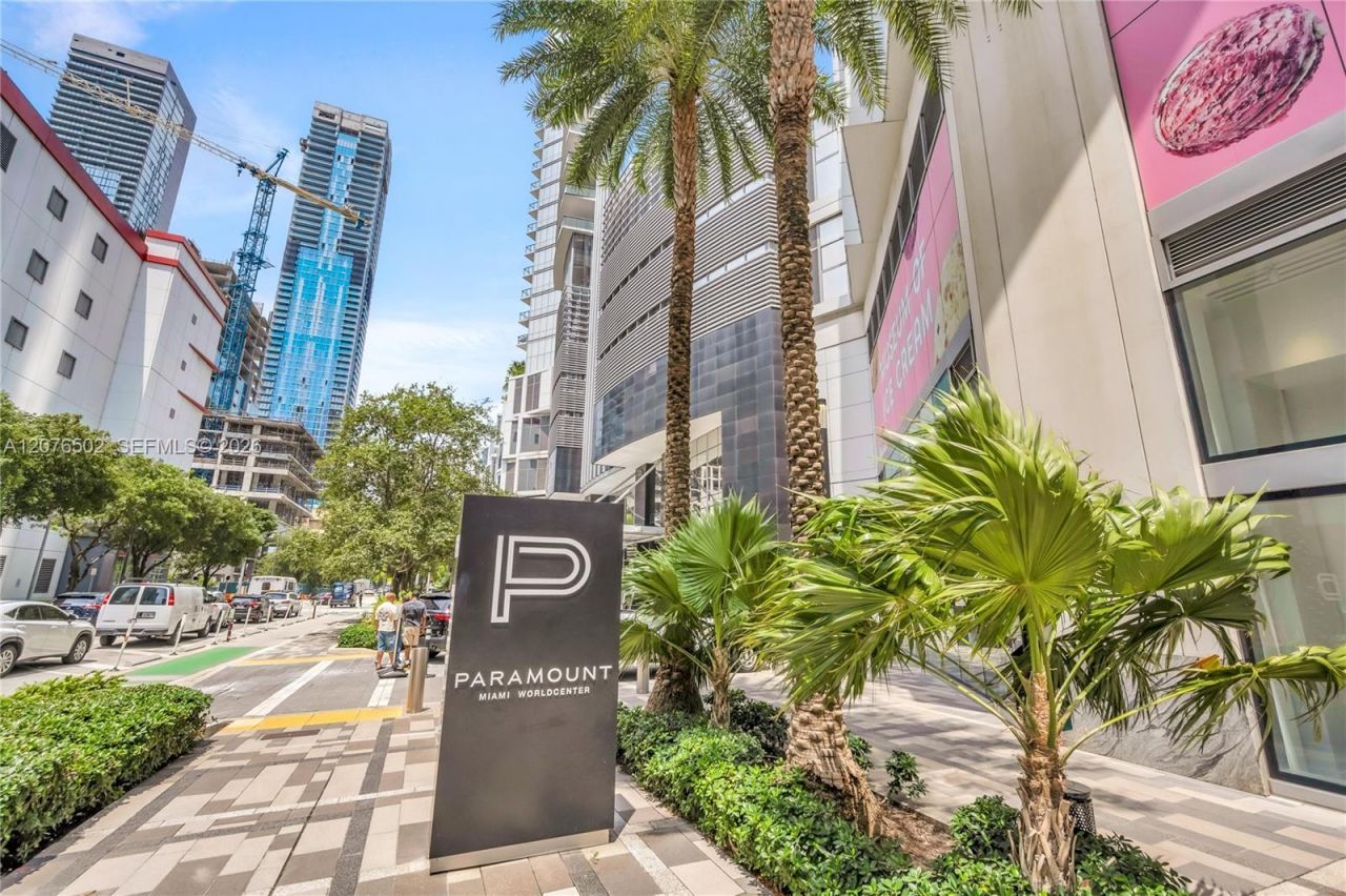 851 NE 1st Ave , Unit 2408, Miami, FL 33132 Photo
