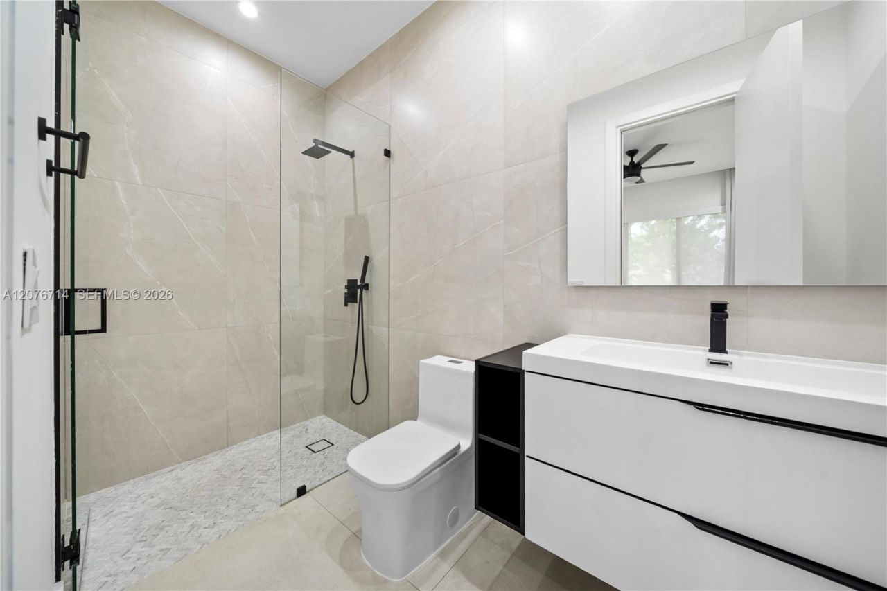 1629 NE 4th Pl, Fort Lauderdale, FL 33301 Photo