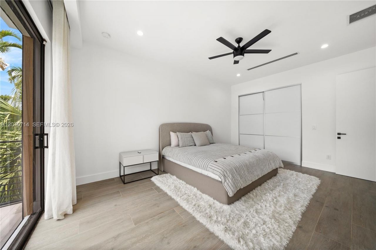 1629 NE 4th Pl, Fort Lauderdale, FL 33301 Photo