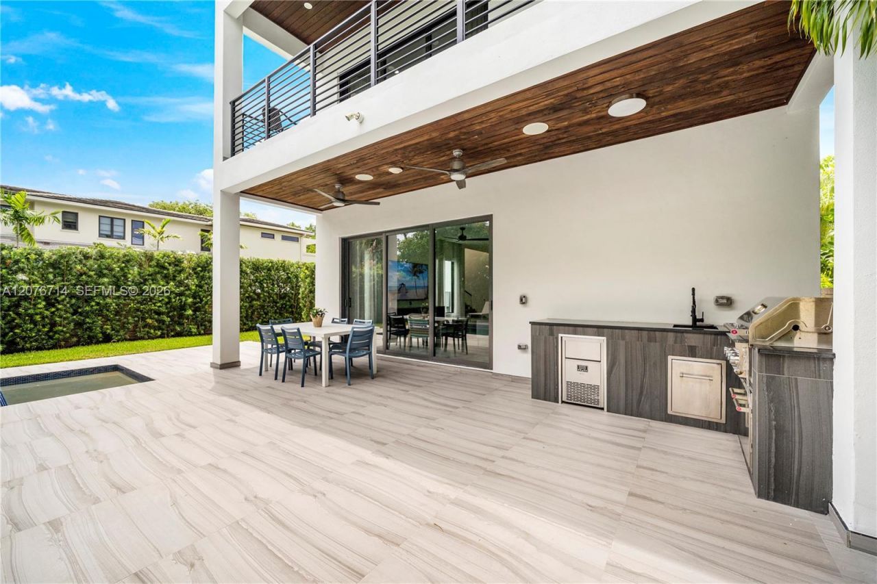 1629 NE 4th Pl, Fort Lauderdale, FL 33301 Photo