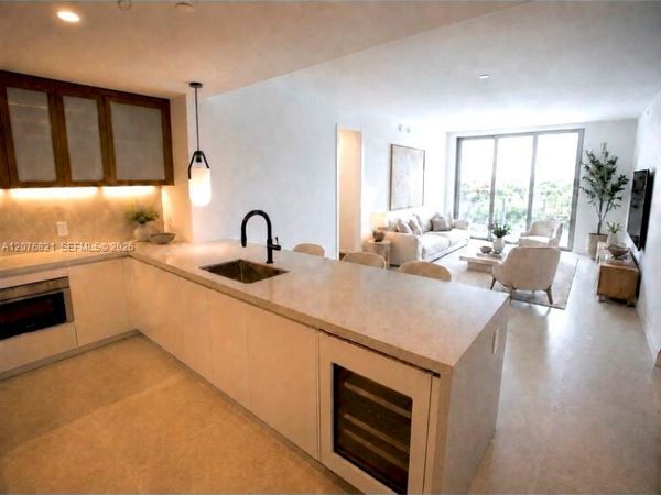 2200 Brickell Ave, Unit 410, Miami, FL 33129