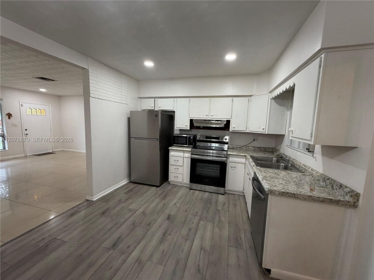 650 N 73rd Ave, Hollywood, FL 33024 Photo