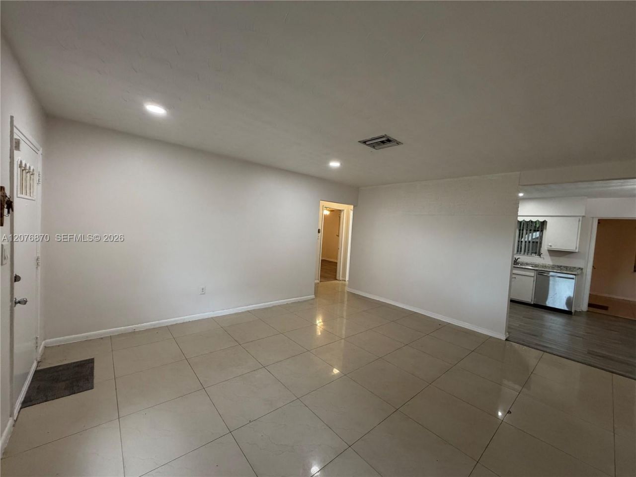 650 N 73rd Ave, Hollywood, FL 33024 Photo