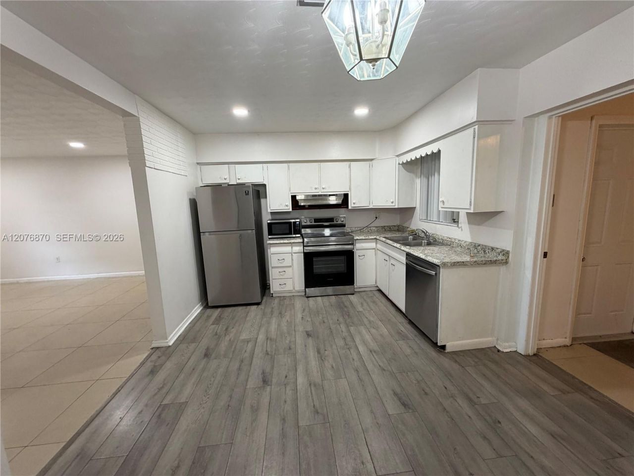 650 N 73rd Ave, Hollywood, FL 33024 Photo