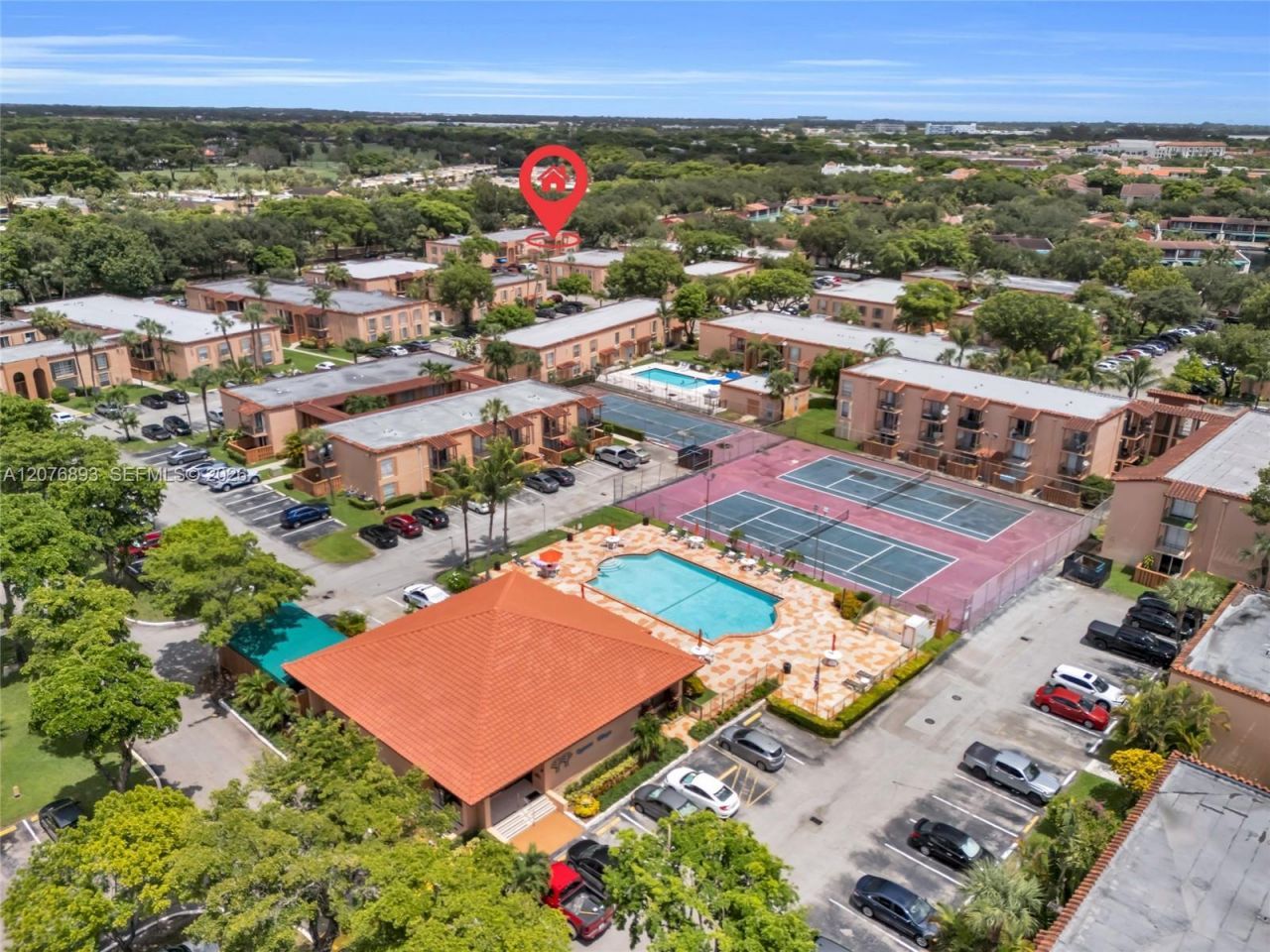 7100 Fairway Dr , Unit K11, Miami Lakes, FL 33014 Photo