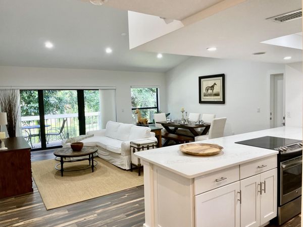 11863 WIMBLEDON Circle, Unit 546, Wellington, FL 33414