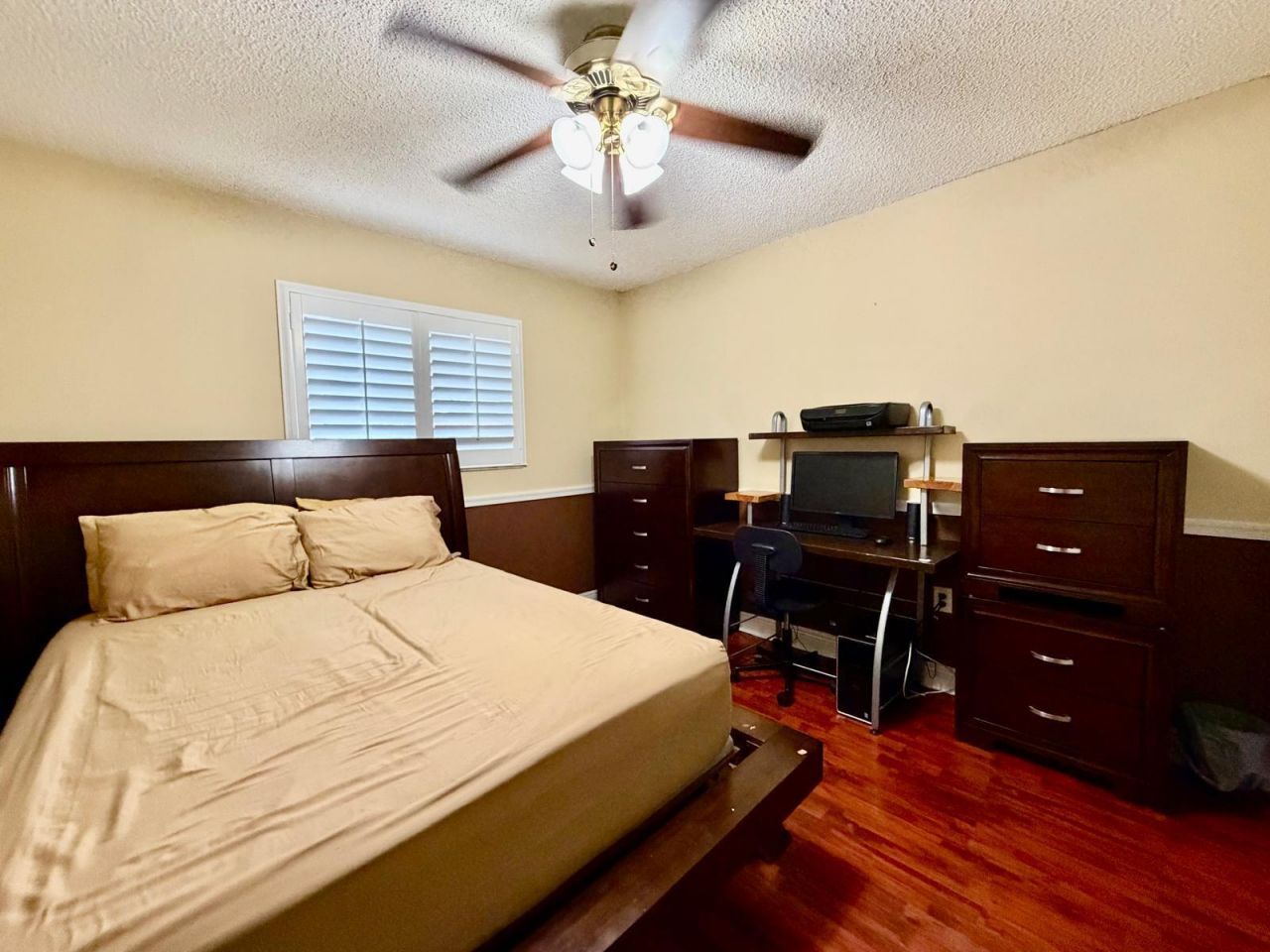 1092 W 32nd Street, Hialeah, FL 33012 Photo