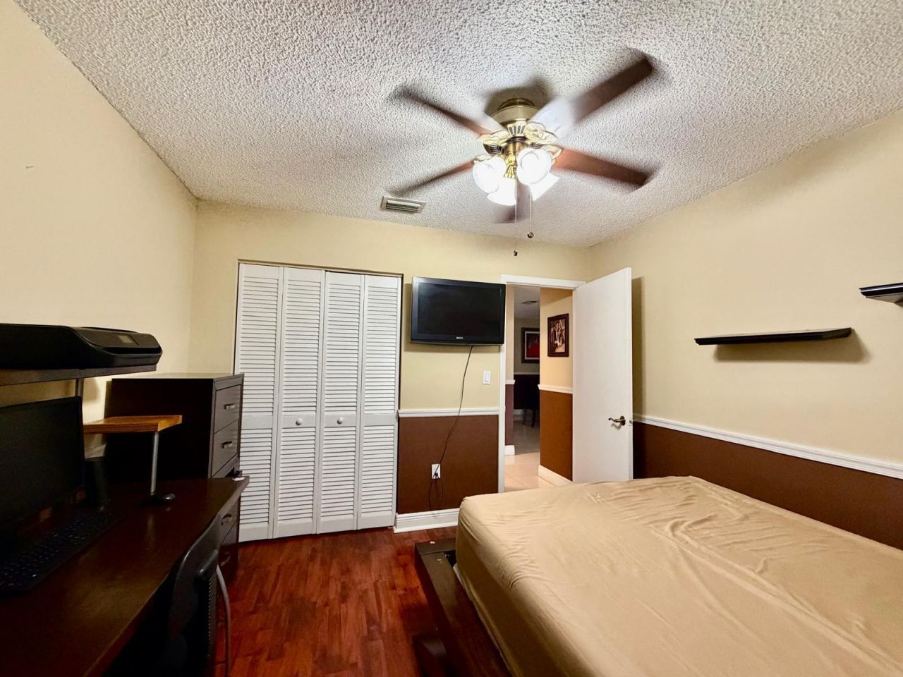 1092 W 32nd Street, Hialeah, FL 33012 Photo