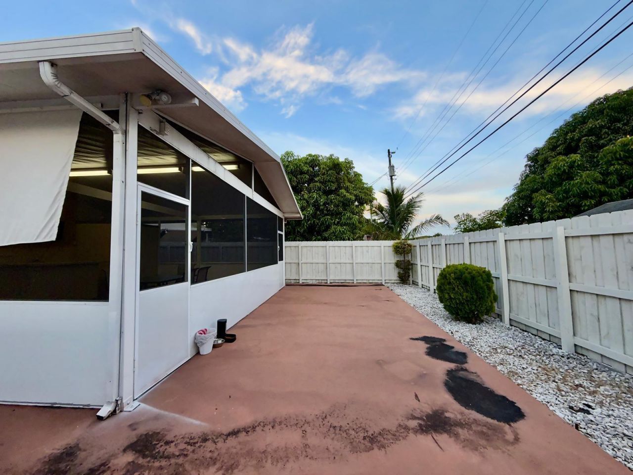 1092 W 32nd Street, Hialeah, FL 33012 Photo