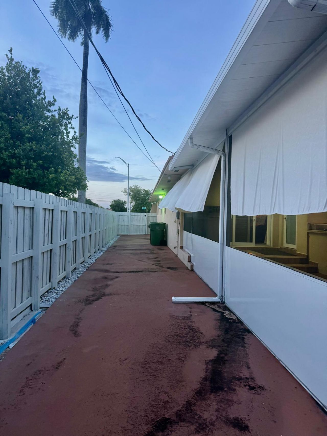 1092 W 32nd Street, Hialeah, FL 33012 Photo