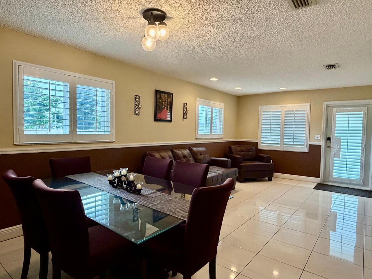1092 W 32nd Street, Hialeah, FL 33012 Photo