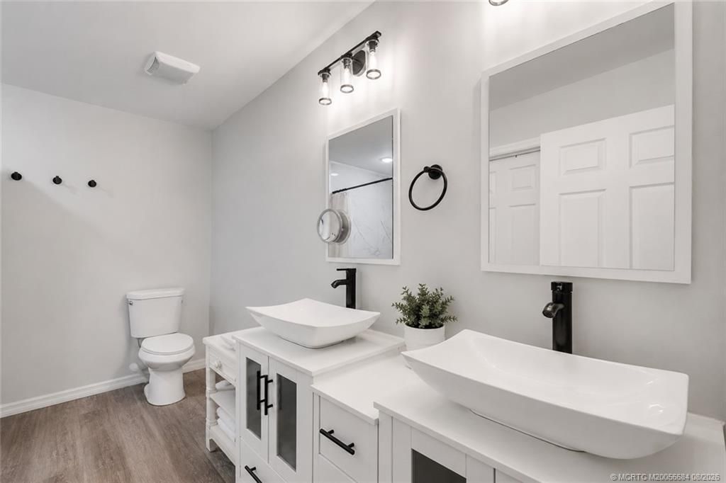 8255 105th Court, Vero Beach, FL 32967 Photo