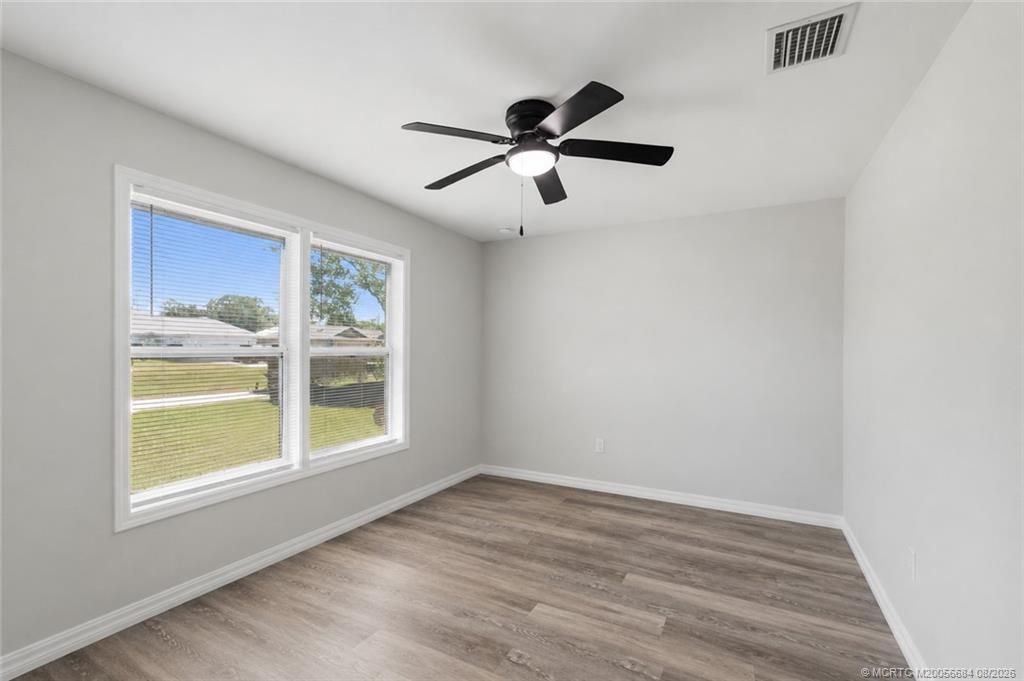 8255 105th Court, Vero Beach, FL 32967 Photo