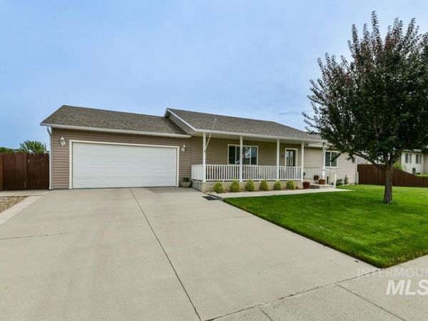 2584 W 8th St, Weiser, ID 83672