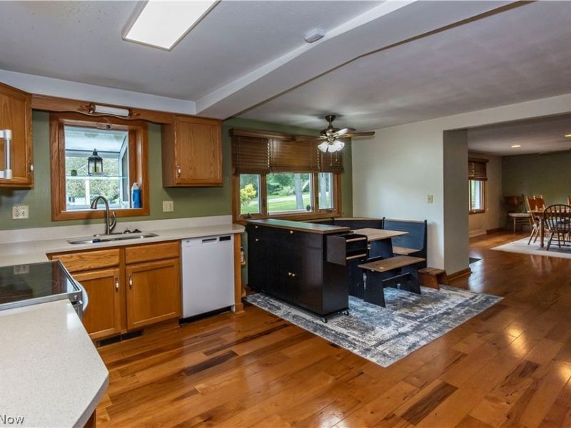 6310 Dodge Road SW, Canton, OH 44706 Photo 11