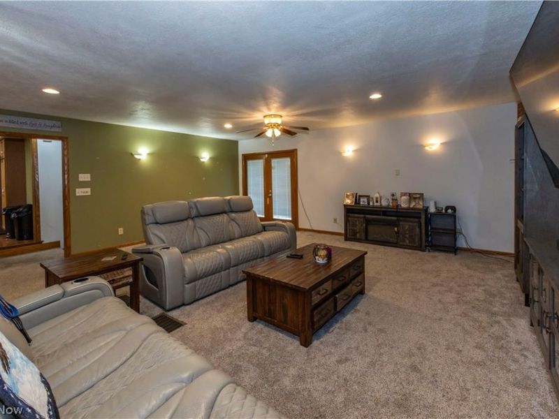 6310 Dodge Road SW, Canton, OH 44706 Photo 17