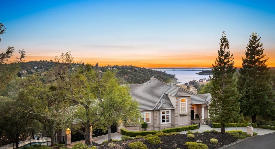 664 Shoreline Pointe, El Dorado Hills, CA 95762 Photo