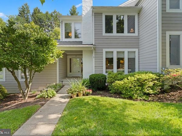 210 CLAY HILL CIRCLE, COCKEYSVILLE, MD 21030