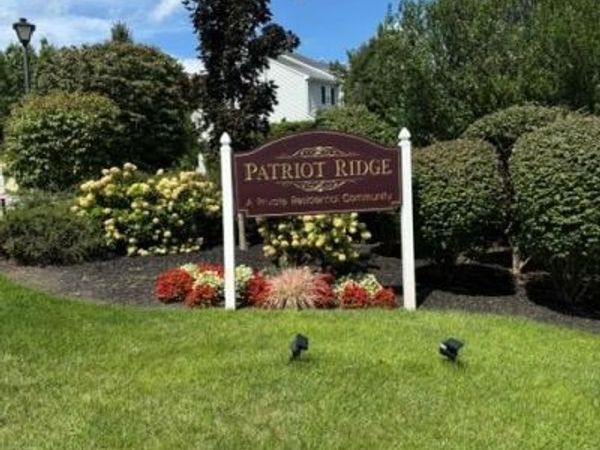 1011 Ethan Allen Drive , Unit 1011, New Windsor, NY 12553