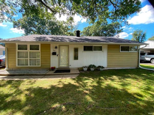 333 Manchester Drive, South Bend, IN 46615