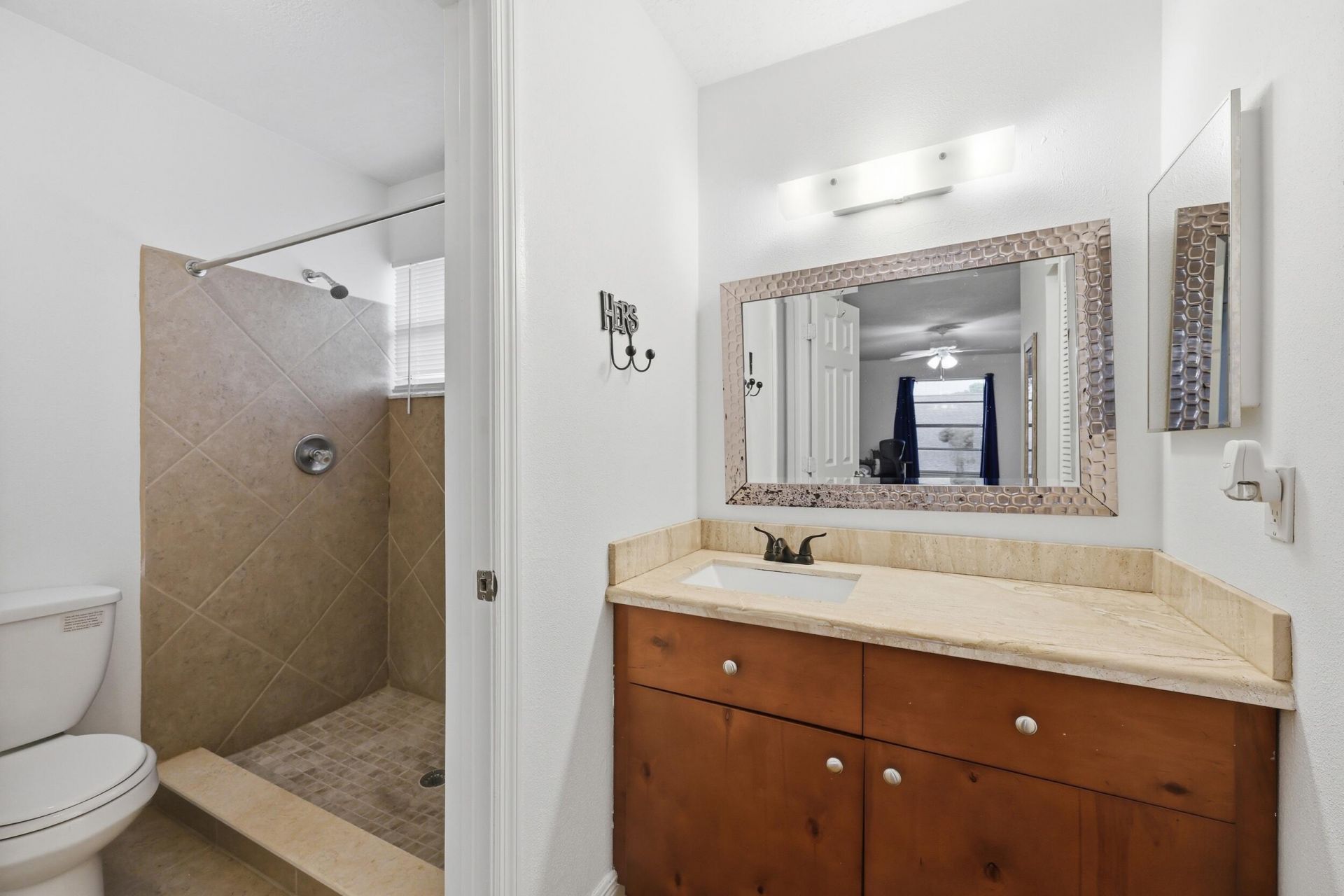 301 Lakewood Drive, Unit 8A, Jupiter, FL 33458 Photo