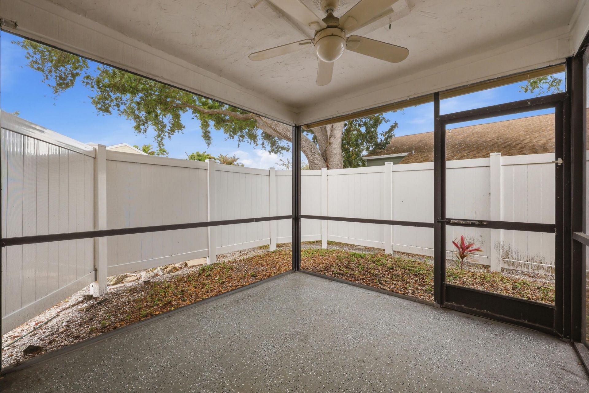301 Lakewood Drive, Unit 8A, Jupiter, FL 33458 Photo