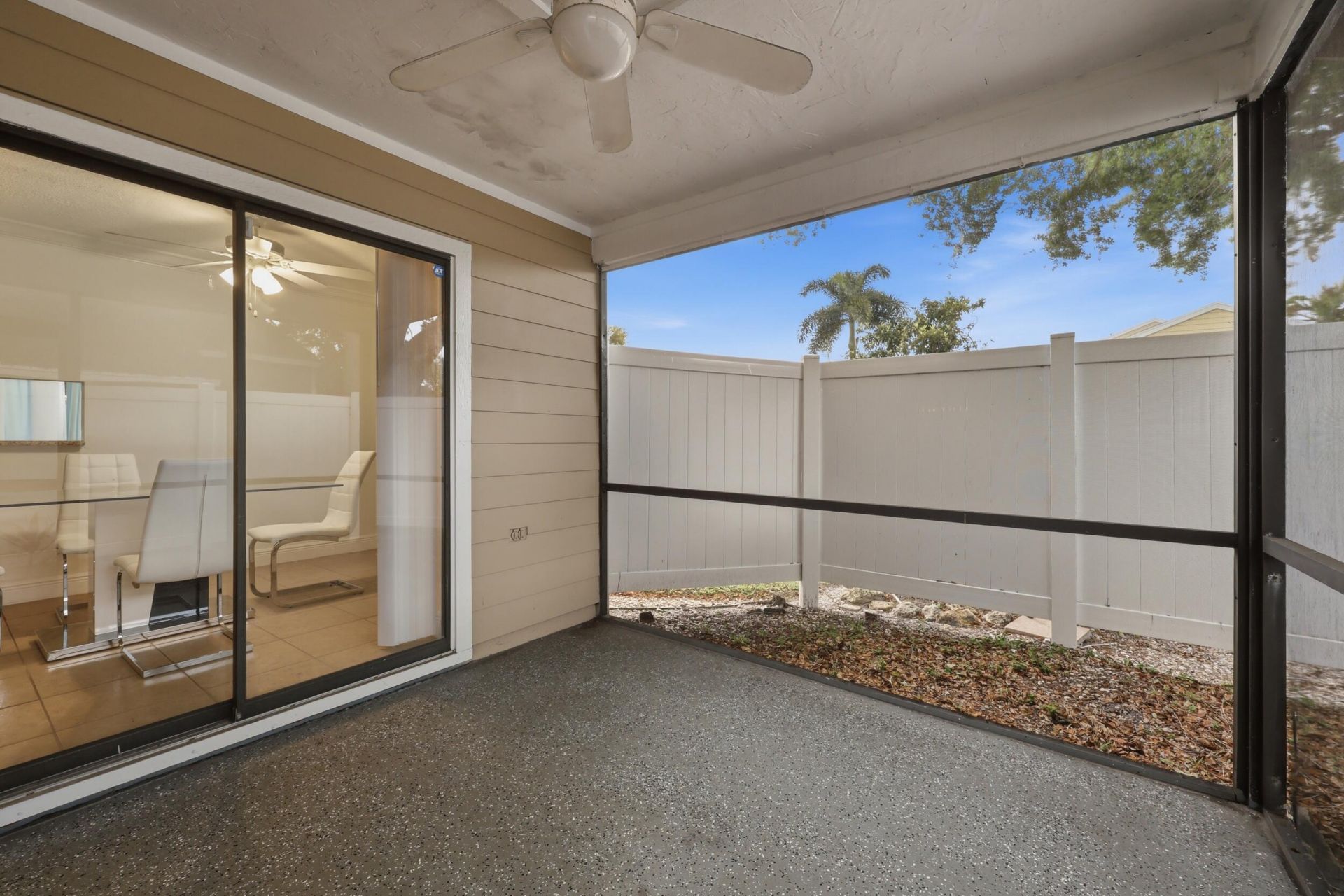 301 Lakewood Drive, Unit 8A, Jupiter, FL 33458 Photo