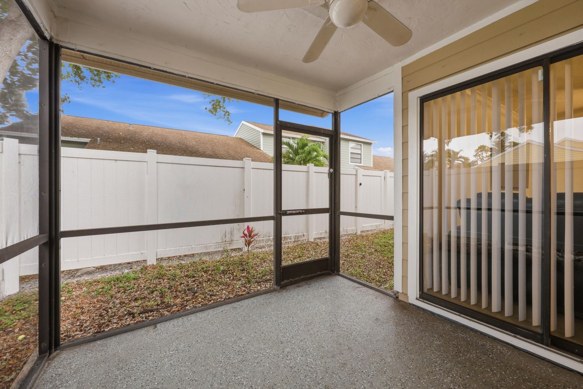 301 Lakewood Drive, Unit 8A, Jupiter, FL 33458 Photo