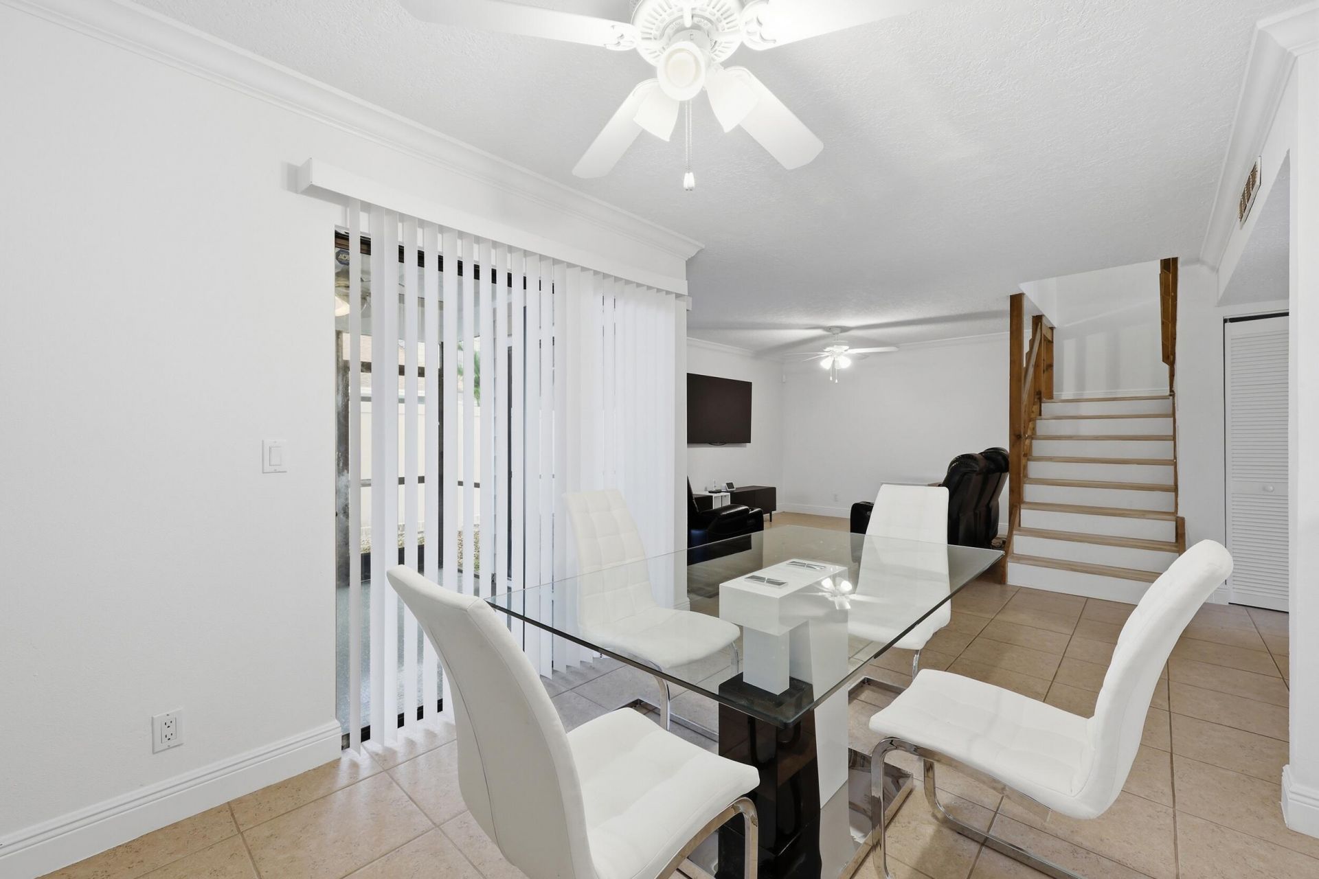 301 Lakewood Drive, Unit 8A, Jupiter, FL 33458 Photo